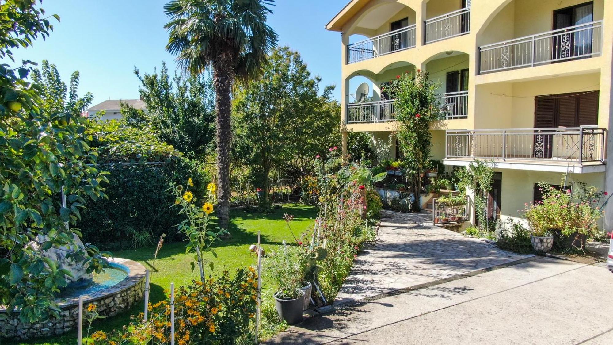 Rooms Rafomarija Medjugorje Exterior photo
