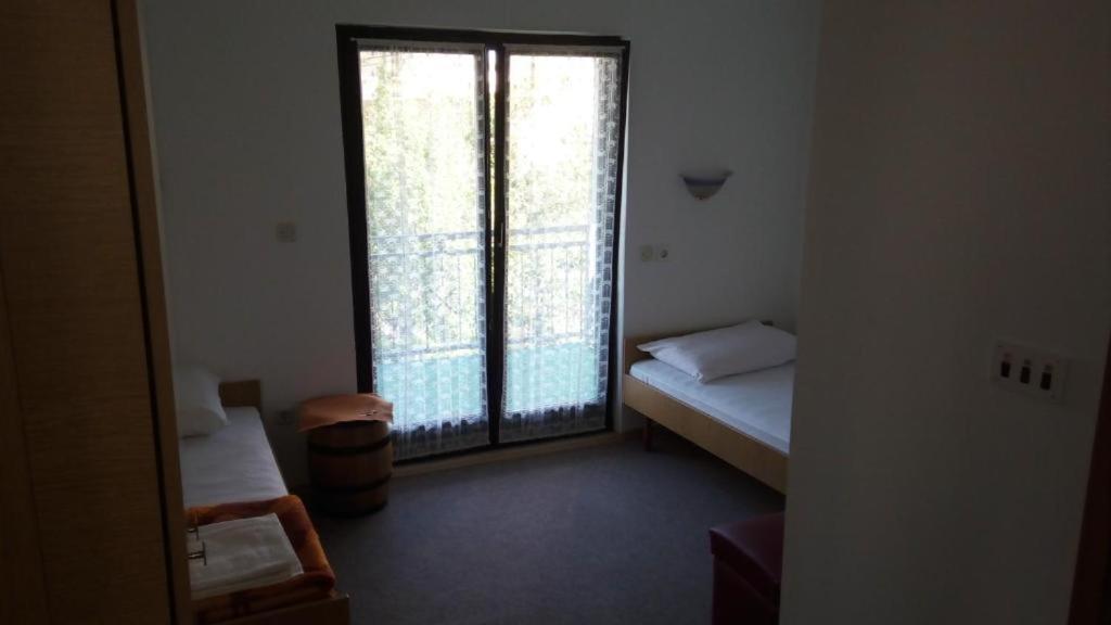 Rooms Rafomarija Medjugorje Exterior photo